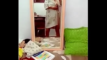 Preview 4 of Sophie Dee In Hd - Crente casada fazendo showzinho pro amante