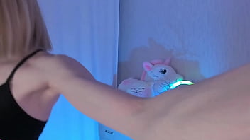 Preview 3 of Hindi Xnx Videosilband Hd - Sweet Eaton Half Naked Flaunts Her Cock