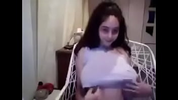 Preview 1 of Sex Mola Vidos - MORRA TETONA DE 18 SE TOCA