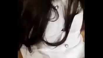 Preview 1 of Teen Threesome Enjoys Pussy - tranh thủ voi ngọc yến