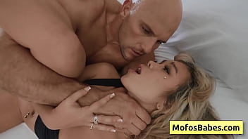 Preview 2 of Xxx Video Mash - Blonde busty latina slut loves fat dick inside her bald juicy cunt deep and rough - Luna Luxe,  JMac