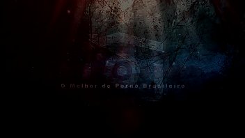 Preview 1 of Nours Xxx - L&eacute_sbicas se chupando no banho