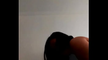 Preview 4 of Julia Aan Stepmom - VID 20171018 080514