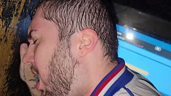 Preview 4 of Muslim Anuti Xxx Video - Me levaram pra cabine comeram meu cuzinho e me deram leite (COMPLETO NO RED)