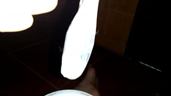 Preview 4 of Symi Arwinundefined - paja con condon usado roto