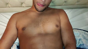 Preview 3 of Frist Time Sex Video Dawnload - DEPOIS DA BALADA FORAM PARA O MOTEL,  ROLOU UM CLIMA DE APAIXONADINHOS.