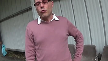 Preview 1 of Sekas Video 3gp - Signora Porca Italiana Chiavata Alla Fermata