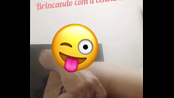Preview 4 of Asian24 7 - JUH BONEQUINHA MALTRATANDO O PR&Oacute_PRIO CU