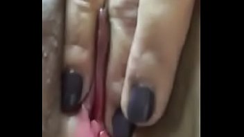 Preview 4 of Tattooed Hottie Fuck Machine - L&Uacute_C E N&Oacute_I CHUYỆN VỚI ANH L&Agrave_ LỒN E NƯỚC RA NHƯ VẦY RỒI, E CHỊU KH&Ocirc_NG NỔI, E E VỪA M
