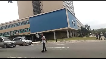 Preview 3 of Fuck Polce - Gay excitado dan&ccedil_a no sem&aacute_foro para seduzir