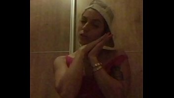 Preview 4 of Begs Docom - Aline dance lam gana