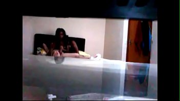 Preview 2 of Moms Ses Firand - comendo a novinha