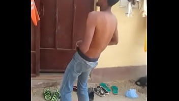 Preview 1 of Givig Tits - 720P 1500K 127468651