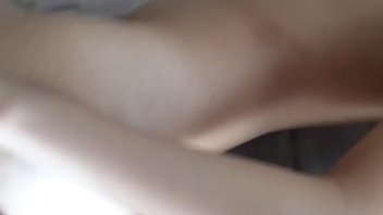 Preview 4 of Ze Verwent Haar Harige Poes - Beautiful Ass