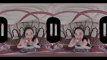 Preview 1 of Gora And Woman Xxxsex Video - VR Cosplay X Princess Jasmine Wants Cock In A Asshole VR Porn