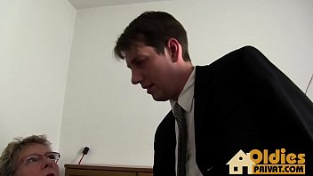 Preview 1 of Ao Daily Sexvideo - Granny Big Tits Secretary