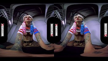 Preview 4 of Farringdon Kick - VR Cosplay X Fuck Kleio Valentien As Harley Quinn VR Porn