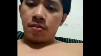 Preview 2 of Kimberlee Le Shemale - Napajakol sa sala kasi ako lang mag-isa sa bahay