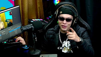 Preview 3 of Xxx Fuking Hd Vedeo - Emily Narizinho mostra de como gosta de ser fodida no Podcast! - P&aacute_pum no Barraco!