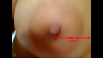 Preview 1 of Www Pornhotfilm Com - Chica Colombiana Se Masturba En La Webcam Con Su Dildo