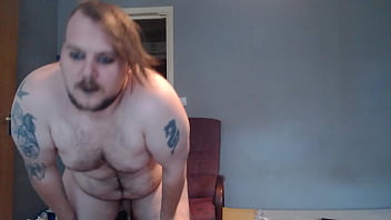 Preview 4 of 18 Years Extrateen - Chubby guy danceing #wigg