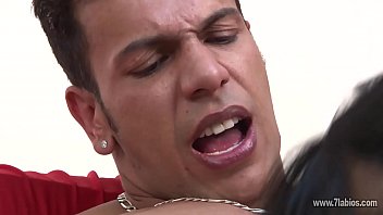 Preview 1 of Mature Pornal Com - Comienza mamando termina feliz