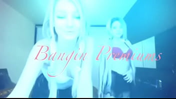 Preview 1 of Wuelz - Let&#039_s get Bangin