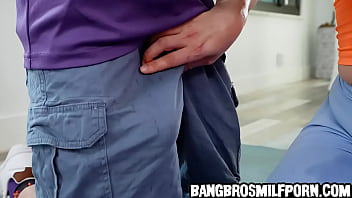 Preview 3 of Wwwxxx Vldo Comxxx - Taking pictures of his stepmom&#039_s ass while her yoga pants are all teared up