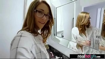 Preview 1 of Sex Quan Cafe Soc Lo - Teen Girlfriend kirsten lee In Sex Show On Cam vid18