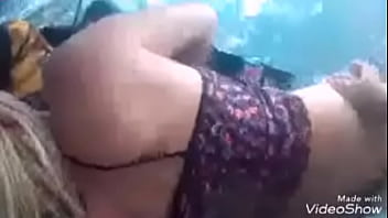 Preview 2 of Choi Em Ngoc - Video 20171009170443018 by videoshow