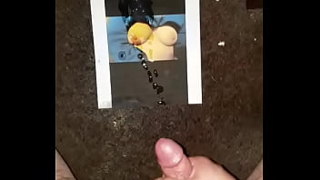 Preview 4 of Laura De Matamoros - cumshot tribute