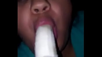 Preview 1 of Eighteen Lesbian - la vecina margaritaaa 2