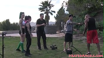 Preview 1 of Soda Gae - Goth MILF shows her asshole at a photoshoot