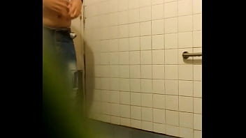 Preview 1 of Thai Swig - Chinese Wife Films herself Showering 2