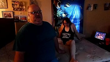 Preview 1 of Hostes Mom And Boy - SAM 0120.MP4
