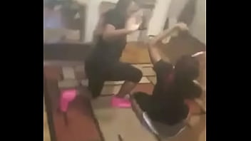 Preview 4 of Hi Xxxxviodes - Jamesia wright and candace normal twerking