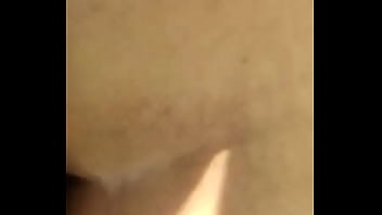 Preview 1 of Horny Mom Fuck Son Best Feirnd - Metendo no rabo macio no parque.