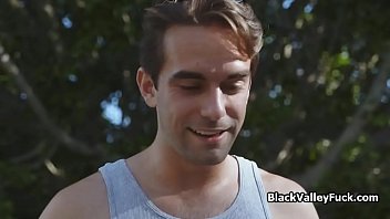 Preview 2 of Y Ld Z Porno - Black bikini babe blows big dick