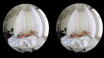 Preview 4 of Raepreap Mom - Erotic compilation of gorgeous amateur girls teasing in VR