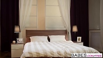 Preview 1 of Chouf Sax - Babes - Nikolas and Jessi Gold - Lets Get Undressed