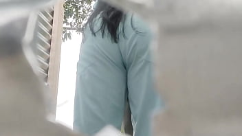 Preview 3 of Xxxxxxxev - Camara graba en vestidor de playa a MUJER sin darse cuenta (BIG ASS)