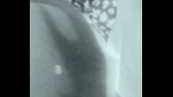 Preview 3 of White Guy Tube - Chupando o Peitinho Raio-X