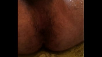 Preview 3 of Fuck Pegging Voyeur Spanish - Dotado metendo fundo no meu cu