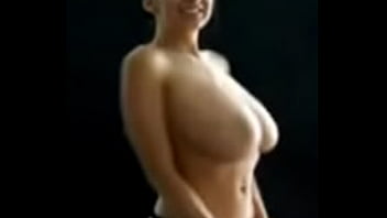 Preview 1 of Hot For Miss Meana - Jana defi moviendo las tetas
