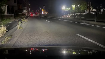 Preview 1 of Pakistan Sextube - 女装子まゆちゃんが深夜の路上で全裸になって大股開いている横を車が通り過ぎていく