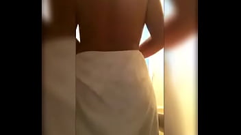 Preview 3 of Generolis - gay del rico bailando despues bano