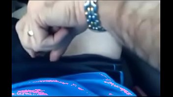 Preview 4 of Nyak Babe - La mano madura de un casado alivia la po