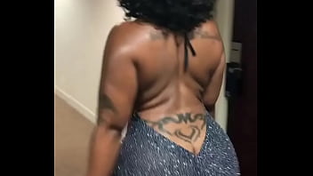 Preview 1 of Tyra Moiore - Big Ass milf looking for big dick at hotel