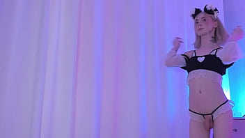 Preview 3 of Biutifu Garl Fart - Sweet Eaton Egirl Cock Flash On Cam