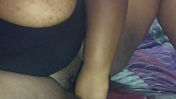 Preview 4 of Peaches Handjob - ladywetwetamazing